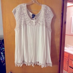 Cute Summer gauze blouse tee. Lace/crochet details
